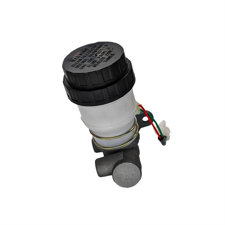 Brake Master Cylinder For PERODUA KANCIL 0.7 1994-2009 47201-87224 47201-87227 47201-87210 SEIKEN:105-40342 TRW:PMD385